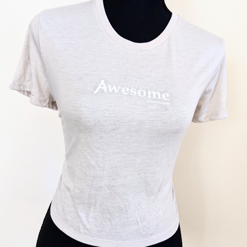 Awesome abrandcloset  Beige Short Sleeves Croptop Size S
